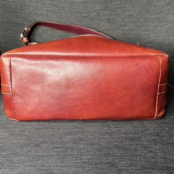 Coach Leatherware est 1941 Signature Canvas and Leather Shoulder Handbag EUC - Picture 6 of 15